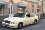 Filmfahrzeug "Lindenstrae" ★ Mercedes W210 E200 CDI Taxi ★ TV/AU neu!